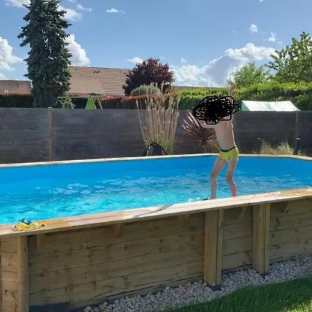 Maison 4 Chb Piscine Chauffee Villa *